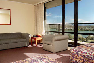 RYDGES LAKESIDE CANBERRA 